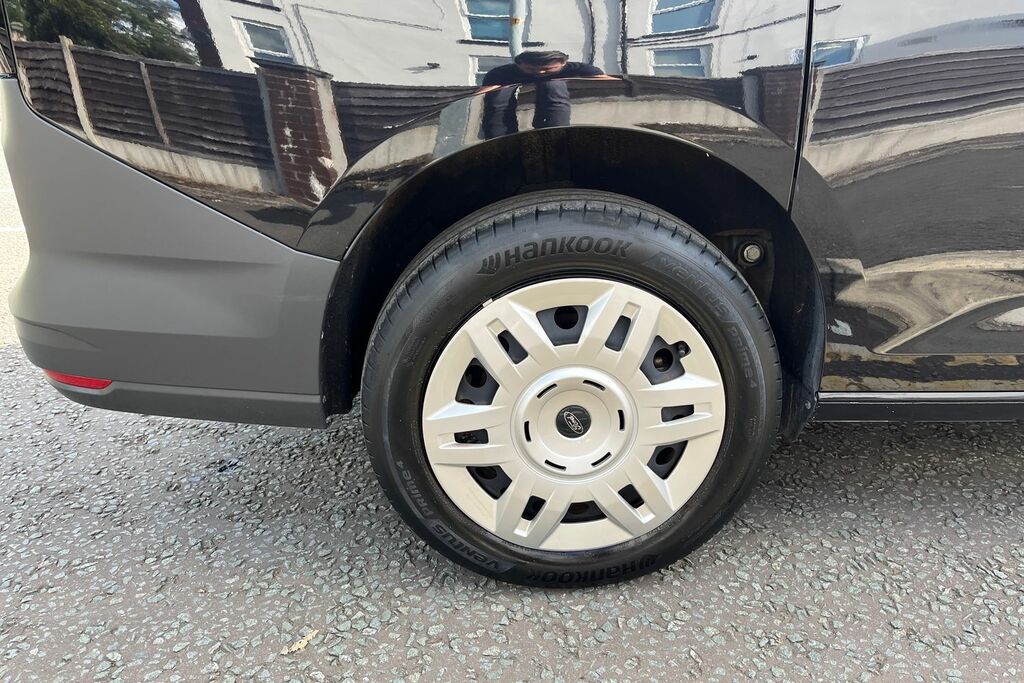 Ford Transit Connect 250 Limited L2 Lwb 1.5 Ecoboost Phev 150Ps Black #29