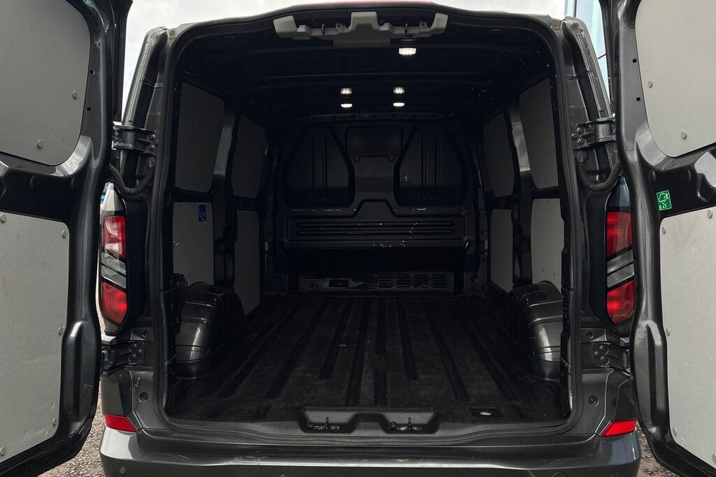 Ford Transit Custom 300 Limited L1 Swb Fwd 2.0 Ecoblue 136Ps Low Roof #6