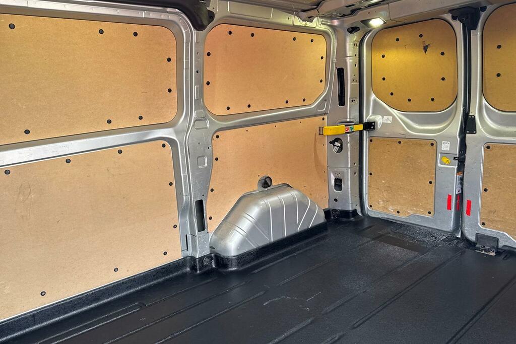 Ford Transit Custom 290 Limited L1 Swb 2.0 Tdci 130Ps Low Roof Silver #4