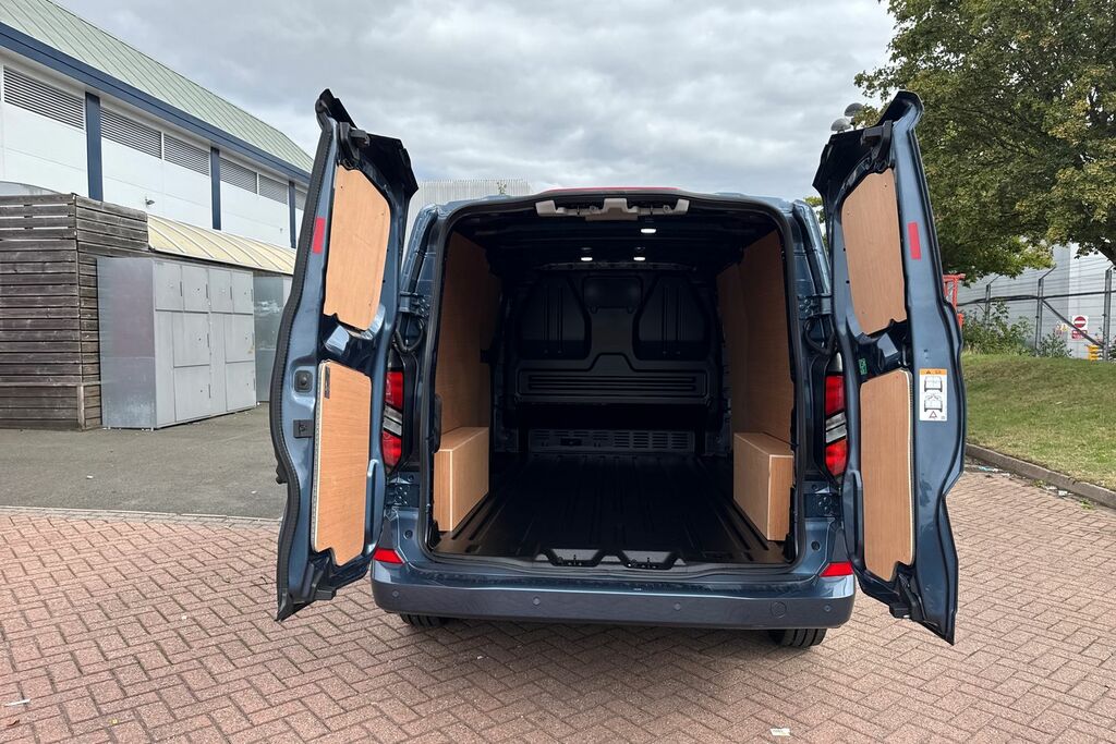 Ford Transit Custom 320 Limited L2 Lwb Fwd 2.5 Phev 232Ps Low Roo Blue #6
