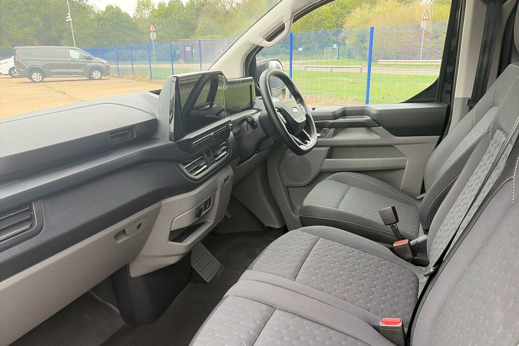 Ford Transit Custom 320 Limited L1 Swb Fwd 2.5 Phev 232Ps Black #3