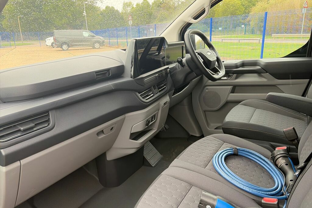 Ford Transit Custom 320 Limited L2 Lwb Fwd 2.5 Phev 232Ps Low Roo Black #3