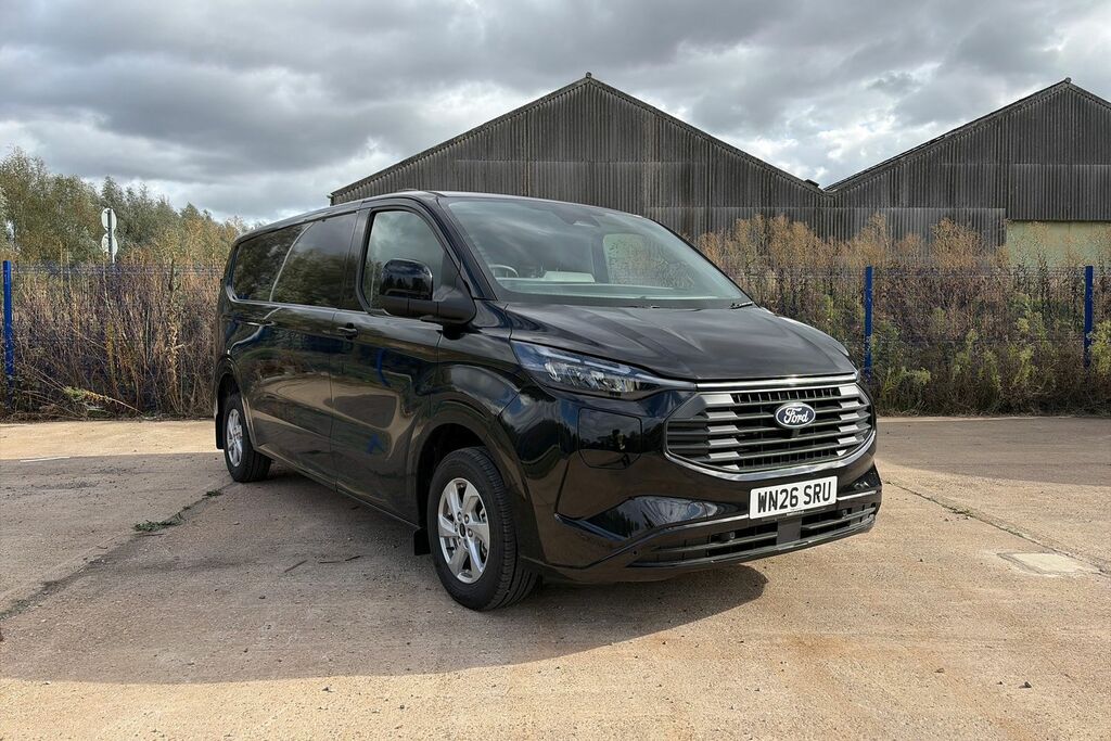 Ford Transit Custom 320 Limited L2 Lwb Fwd 2.5 Phev 232Ps Low Roo Black