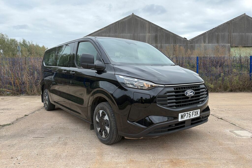 Ford Transit Custom 340 Trend L2 Lwb 9 Seat Kombi Fwd 2.5 Phev 23 Black