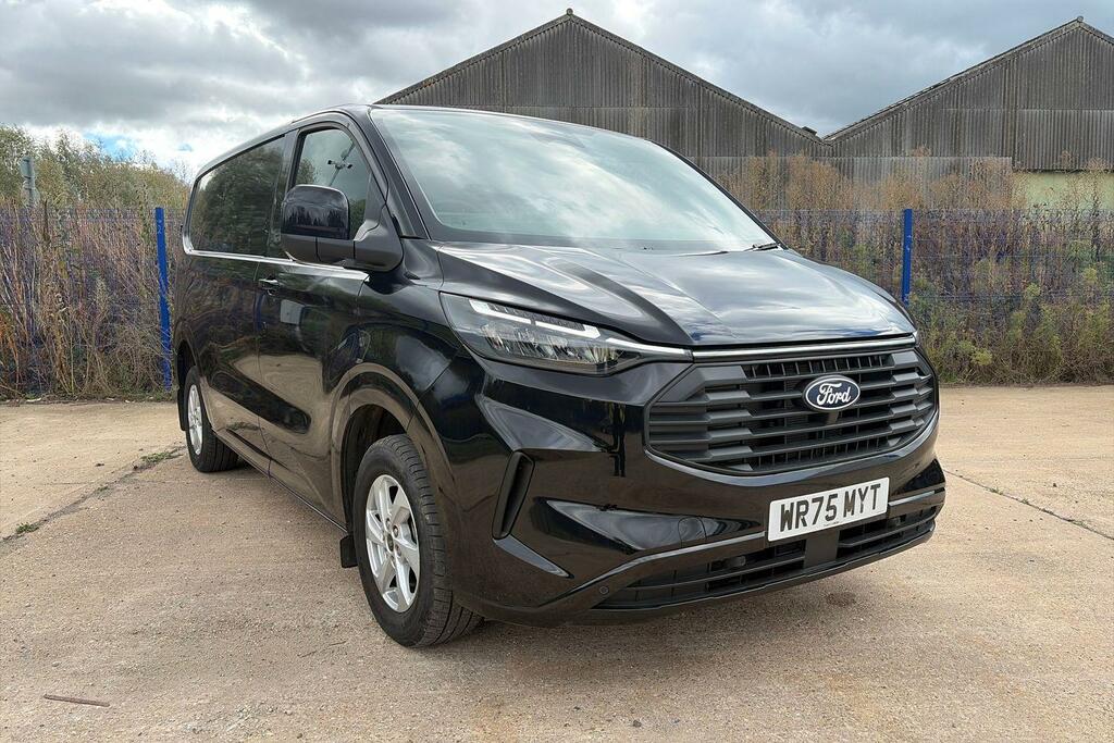 Ford Transit Custom 280 Limited L1 Swb Fwd 2.0 Ecoblue 136Ps Low Black