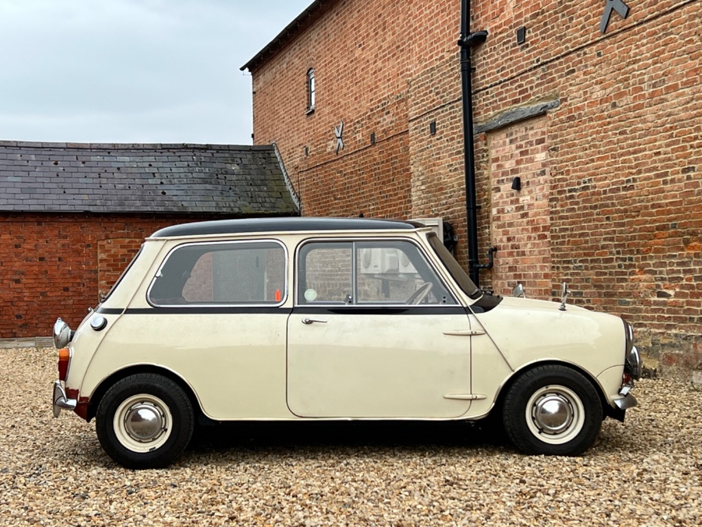 Morris MINI Cooper S White #2