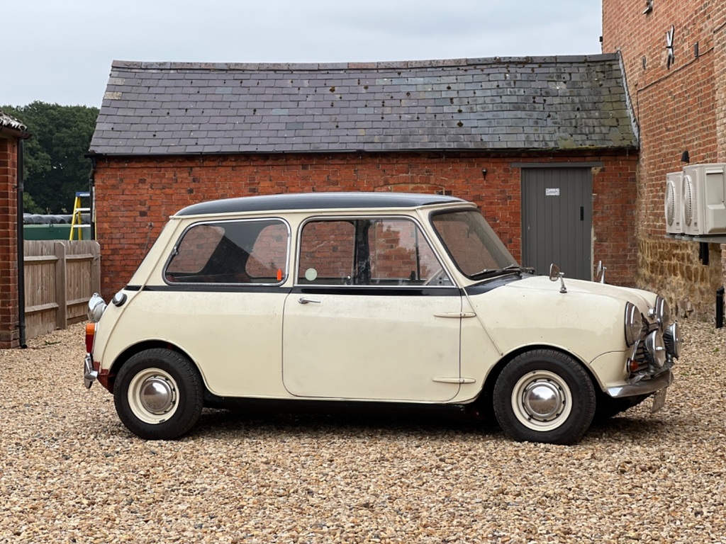 Morris MINI Cooper S White