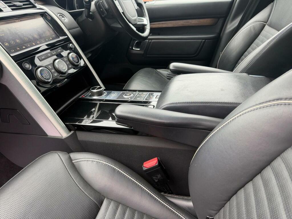 Land Rover Discovery 2.0 Td4 180Hp Se  #10