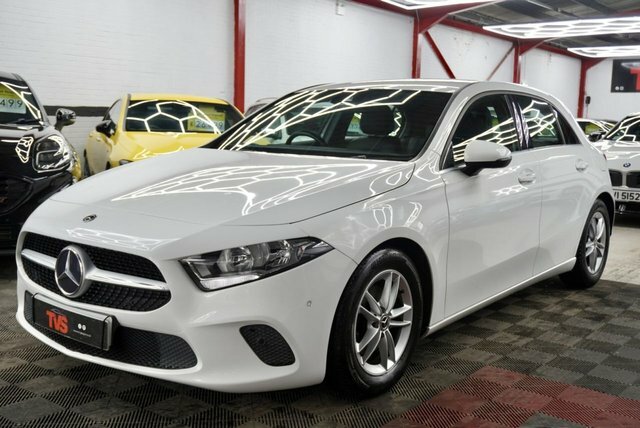 Mercedes-Benz A Class 1.3 A180 Se Executive Hatchback Manua White #6
