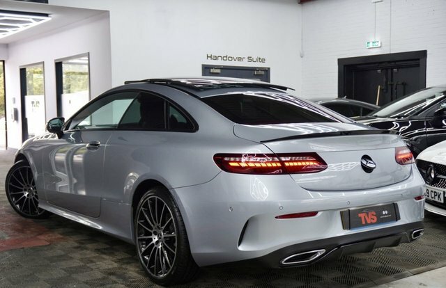 Mercedes-Benz E Class 2.0 E220d Amg Line Night Edition Premium Plus Co Black #3
