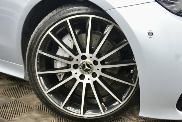 Mercedes-Benz E Class 2.0 E220d Amg Line Night Edition Premium Plus Co Black #2
