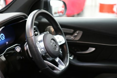 Mercedes-Benz GLC Class 300 De 4Matic Black #6