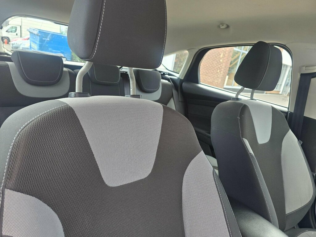 Ford Focus 1.6 Tdci Zetec S Euro 5 Ss Silver #16
