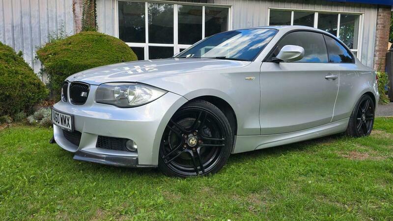 BMW 1 Series 2L Sport Silver #1