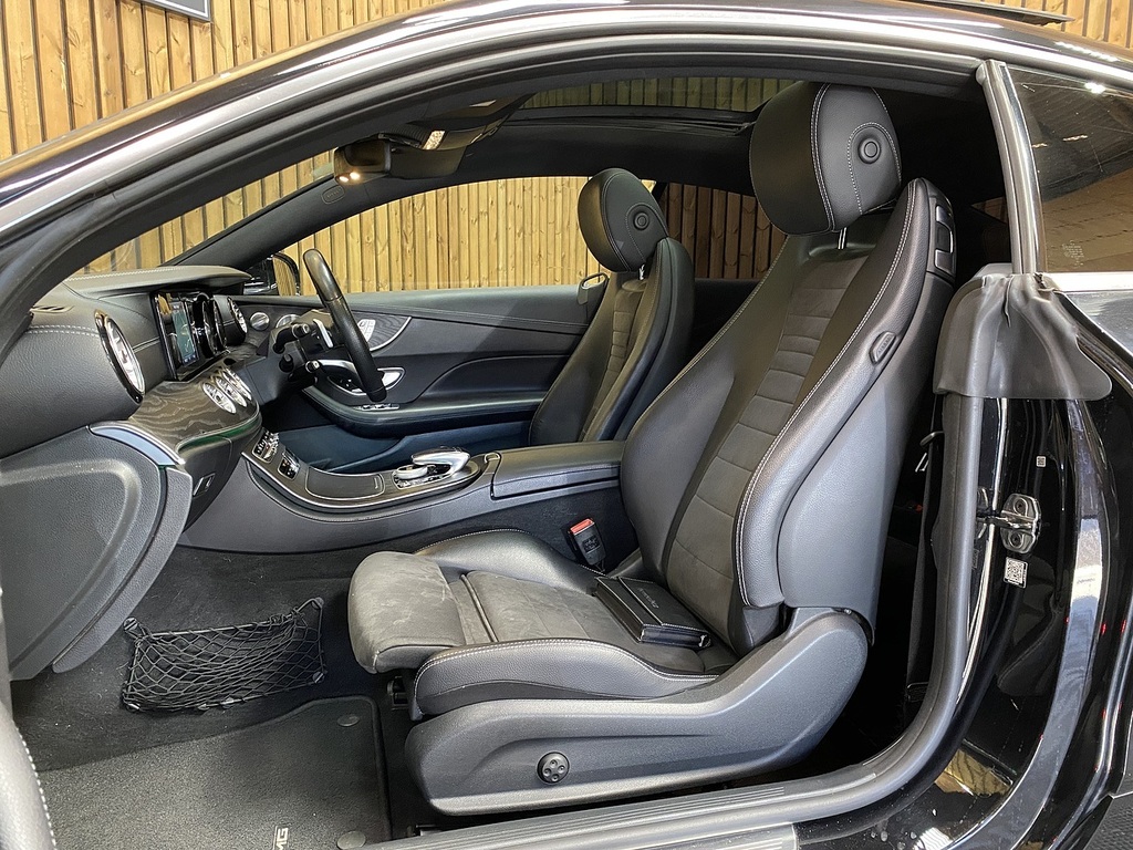Mercedes-Benz E Class E220d Amg Line Black #3