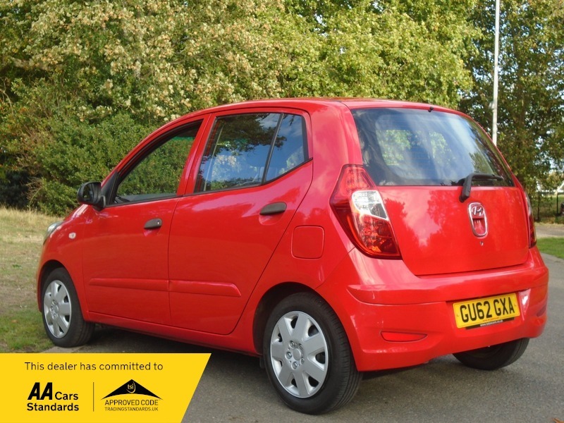 Hyundai I10 Classic Red #3