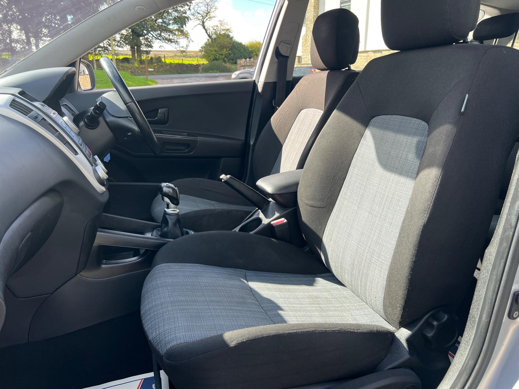 Kia Ceed 1.6 Crdi 2 Sports Wagon Euro 4 Grey #21