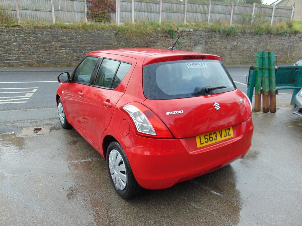 Suzuki Swift 1.2 Sz2 Hatchback Euro 5 94 Ps Red #2