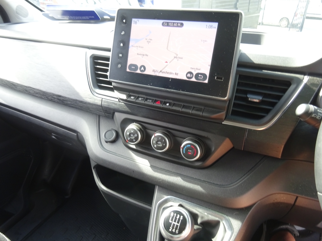Nissan Primastar 2.0 Dci 150Ps H1 Tekna Van Grey #9