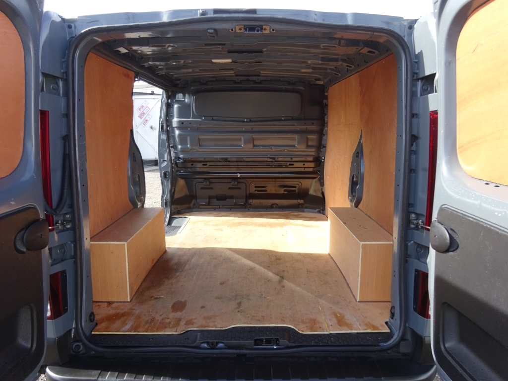 Nissan Primastar 2.0 Dci 150Ps H1 Tekna Van Grey #11