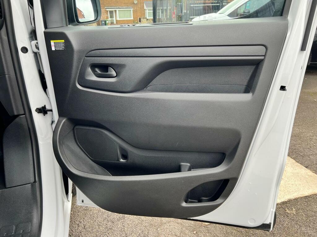 Peugeot E-Expert E 1000 Professional Premium 136Ps With Heated Se White #38