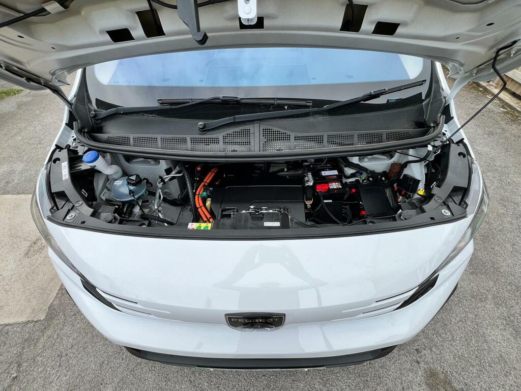 Peugeot E-Expert E 1000 75Kwh Professional Premiu... White #16