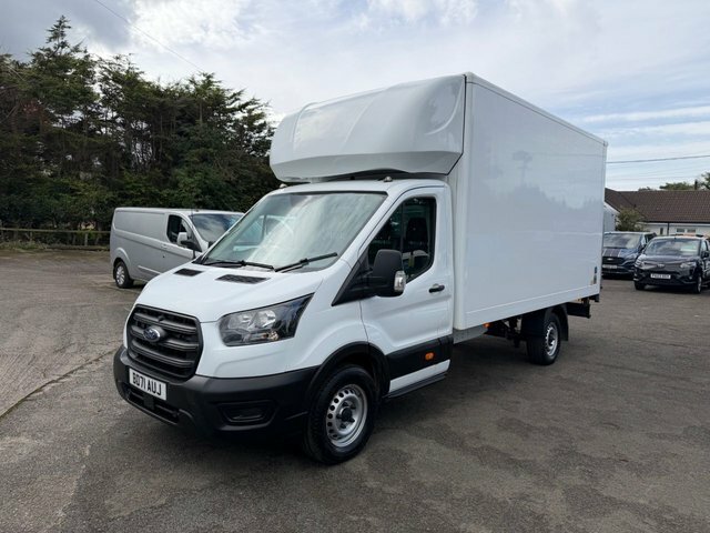 Ford Transit Custom 350 Ecoblue Leader Luton White