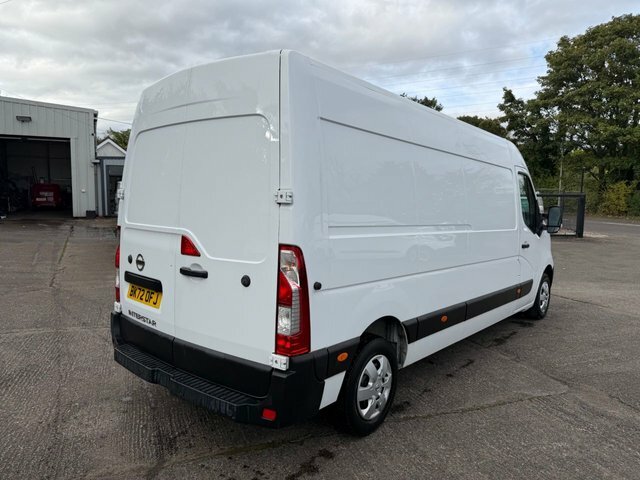 Nissan InterStar Dci 35 Tekna Panel White #2