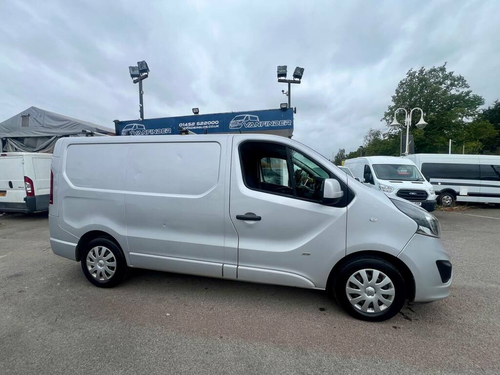 Vauxhall Vivaro 2700 1.6Cdti Biturbo 125Ps Sportive H1 Van Silver #4