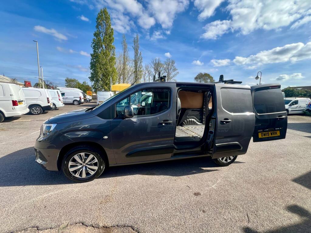 Vauxhall Combo 1.5 Turbo D 2000 Sportive L1 H1 Grey #17