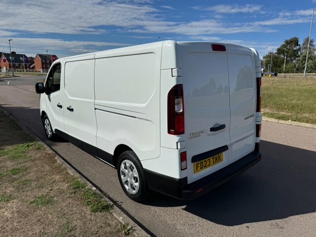 Renault Trafic 2.0 Dci Blue Ll30 Advance L2 H1 Euro 6 S S White #5