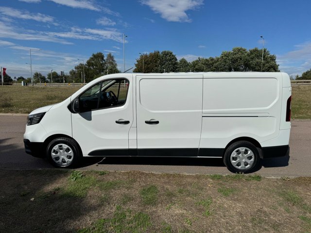 Renault Trafic 2.0 Dci Blue Ll30 Advance L2 H1 Euro 6 S S White #4