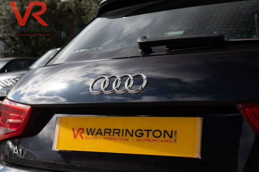 Audi A1 A1 Sportback Tfsi Sport Nav S-a Black #28