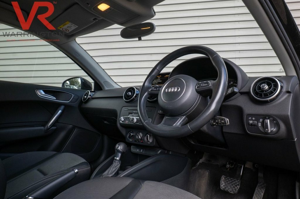 Audi A1 A1 Sportback Tfsi Sport Nav S-a Black #5