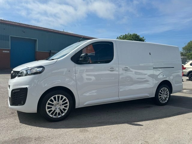 Vauxhall Vivaro Turbo D 2900 Pro White #4