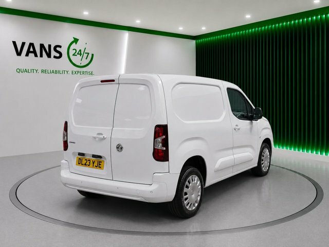 Vauxhall Combo Turbo D 2300 Pro White #6