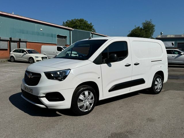 Vauxhall Combo Turbo D 2300 Sportive White