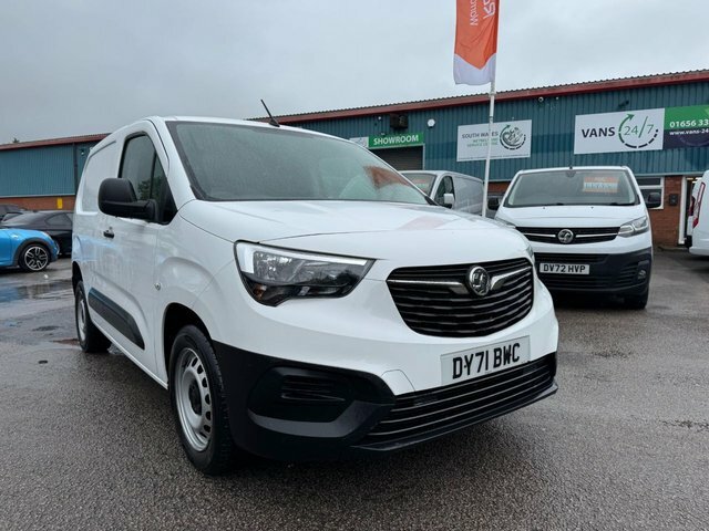 Vauxhall Combo Turbo D 2300 Dynamic White #4