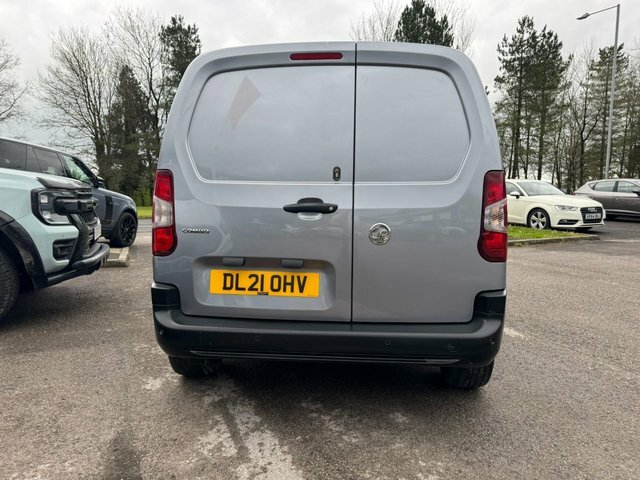 Vauxhall Combo 2300 1.5 Turbo D 100Ps H1 Sportive Van White #9