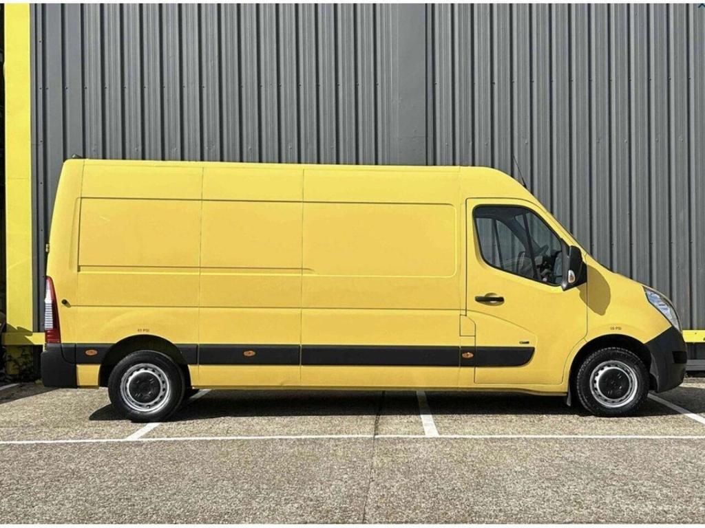 Renault Master Ze 31 33Kwh Business Panel Van F Yellow #5