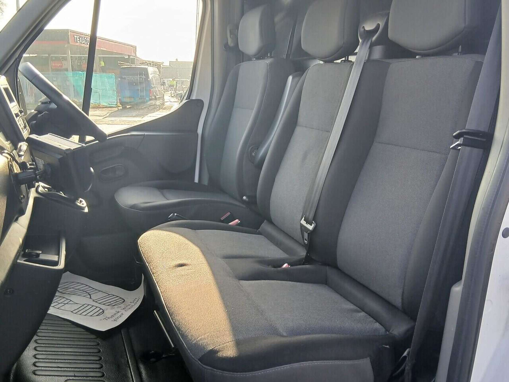 Renault Master Ze 31 33Kwh Business Panel Van F White #5