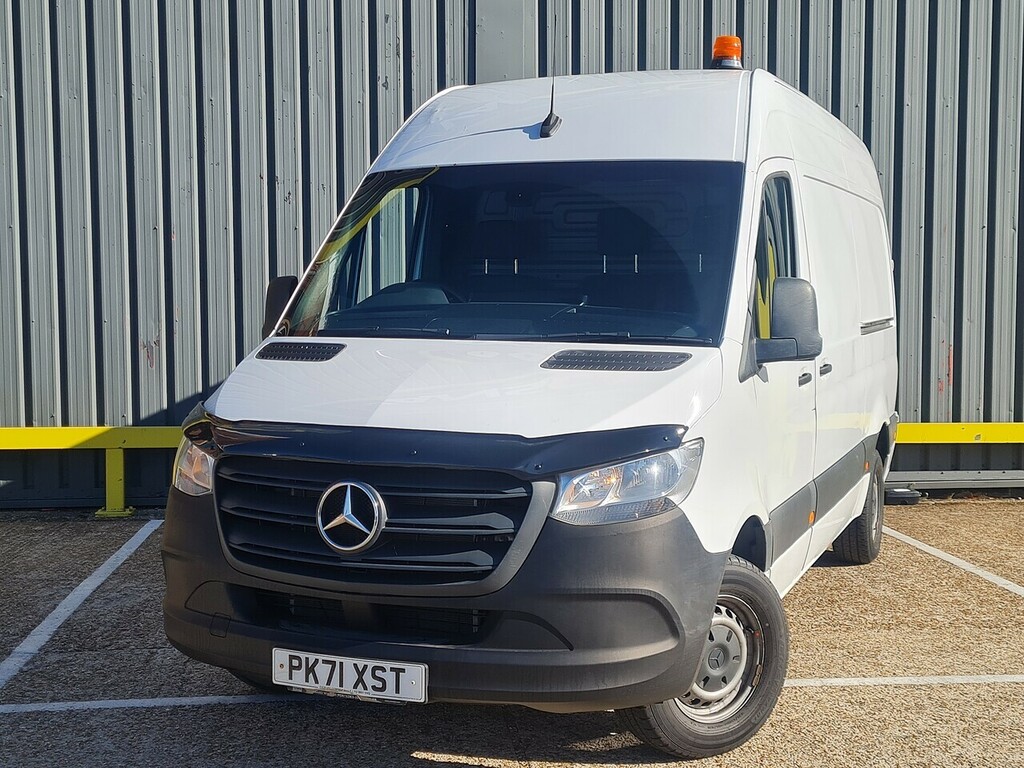 Mercedes-Benz Sprinter 317 Cdi Progressive Panel Van White #2