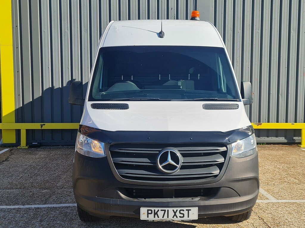 Mercedes-Benz Sprinter 317 Cdi Progressive Panel Van White #3