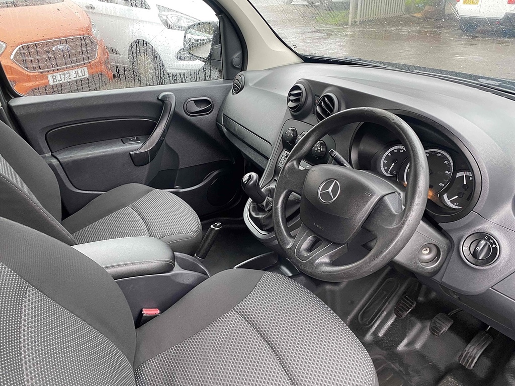 Mercedes-Benz CITAN Mpv White #13
