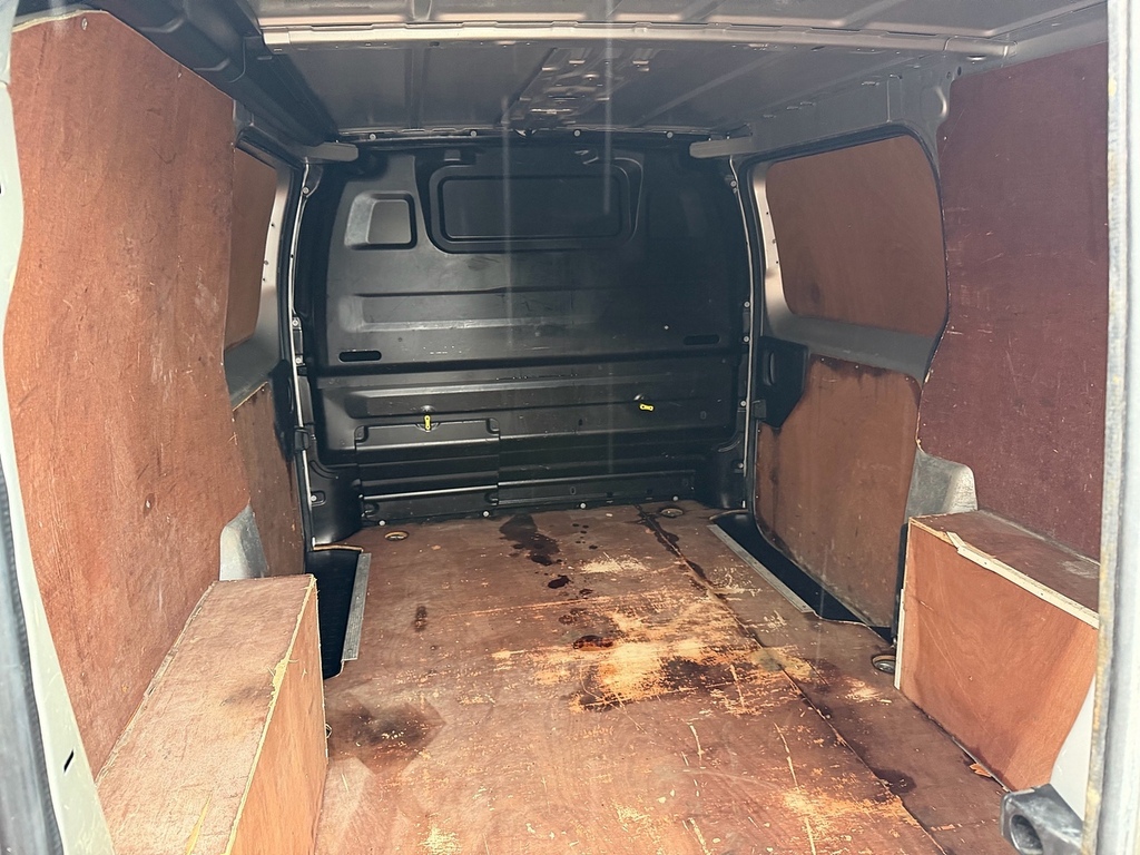 Citroen Dispatch Bluehdi 1400 Enterprise Plus M Panel Van Ma Silver #8