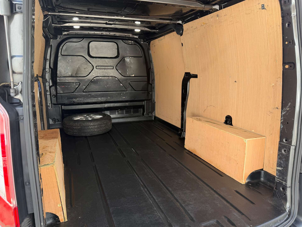 Ford Transit Custom Ford 280 L1 Die 2.0 Ecoblue 130Ps Low Roof Limited Black #10