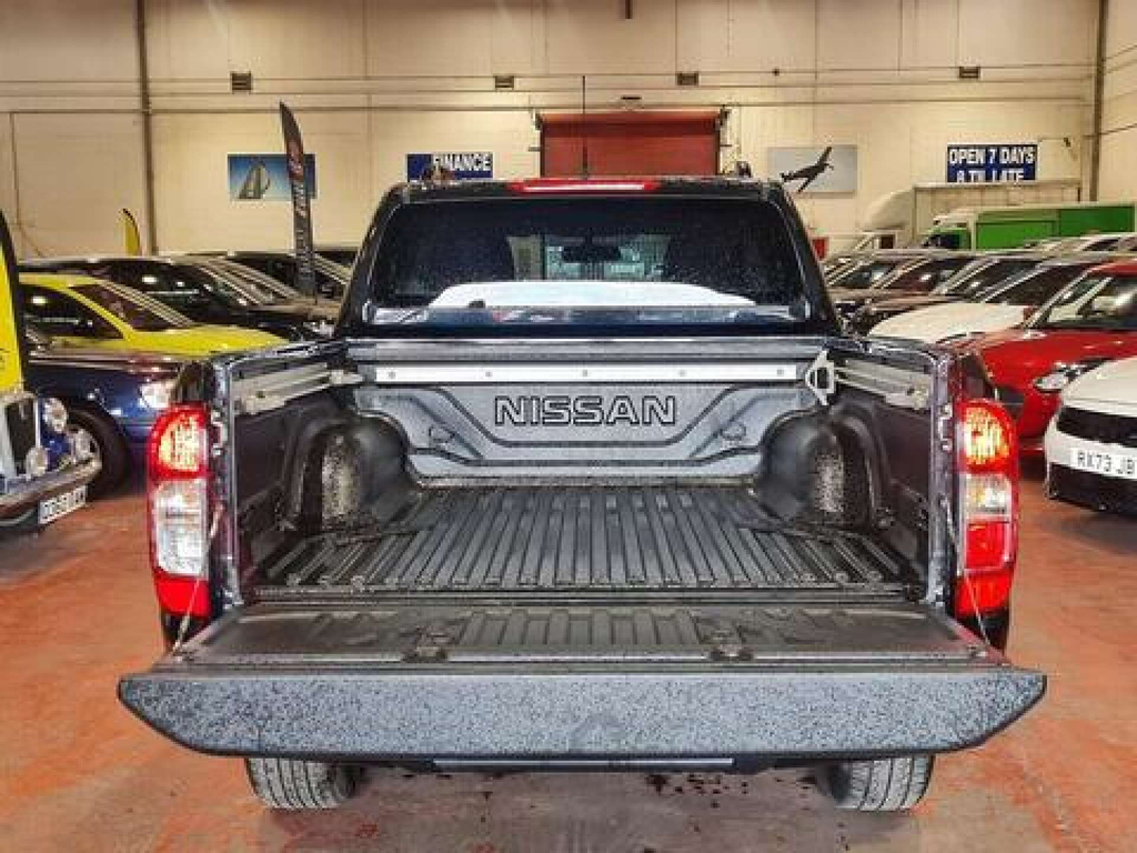 Nissan Navara N-guard Pickup Double Cab 4Wd Euro 6 Black #6