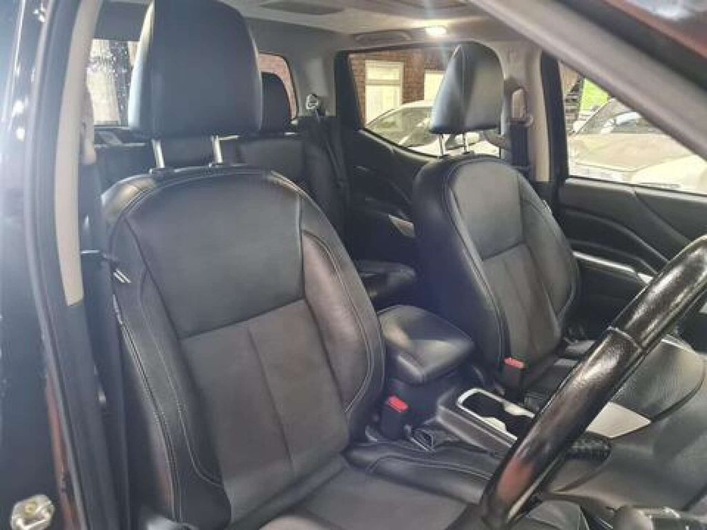 Nissan Navara Dci N-guard Shr Dcb Black #16