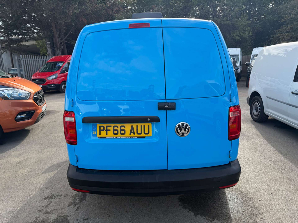 Volkswagen Caddy Maxi C20 Bluemotion Tech Startline Panel Van Man Blue #6