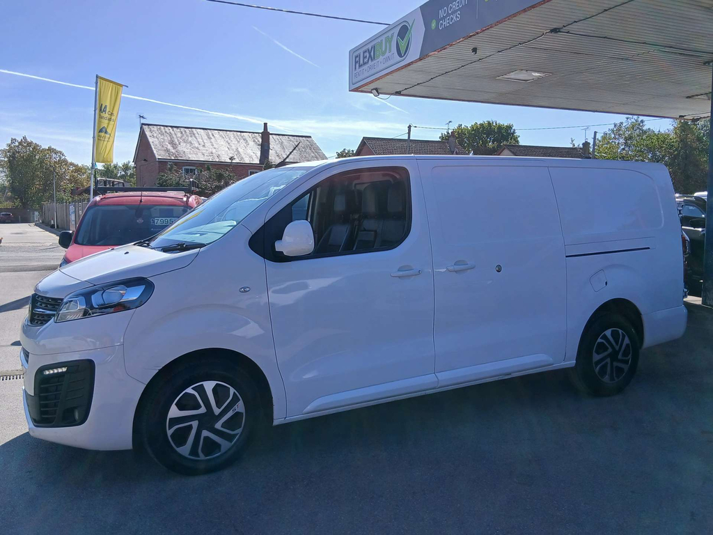 Vauxhall Vivaro Turbo D 2900 Sportive Panel Van L2 H White #5
